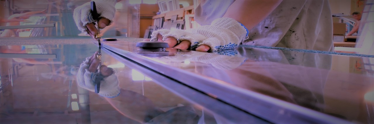 Slider, Glass Cutting Service in Tottenham, N17